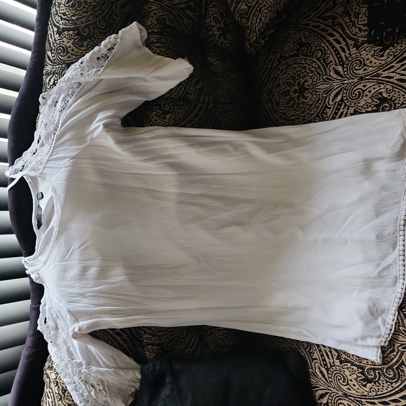 Dress - Picture 1 of 2